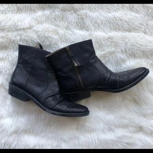 Black Nine West Ankle Booties (6M)